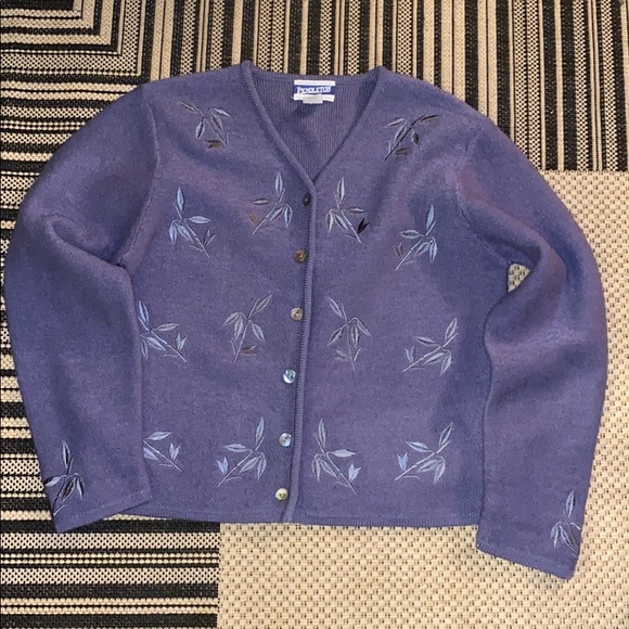 Pendleton Jackets & Blazers - VINTAGE EMBROIDERED SWEATER JACKET